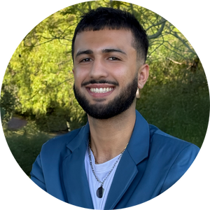 Omaid HS headshot portrait